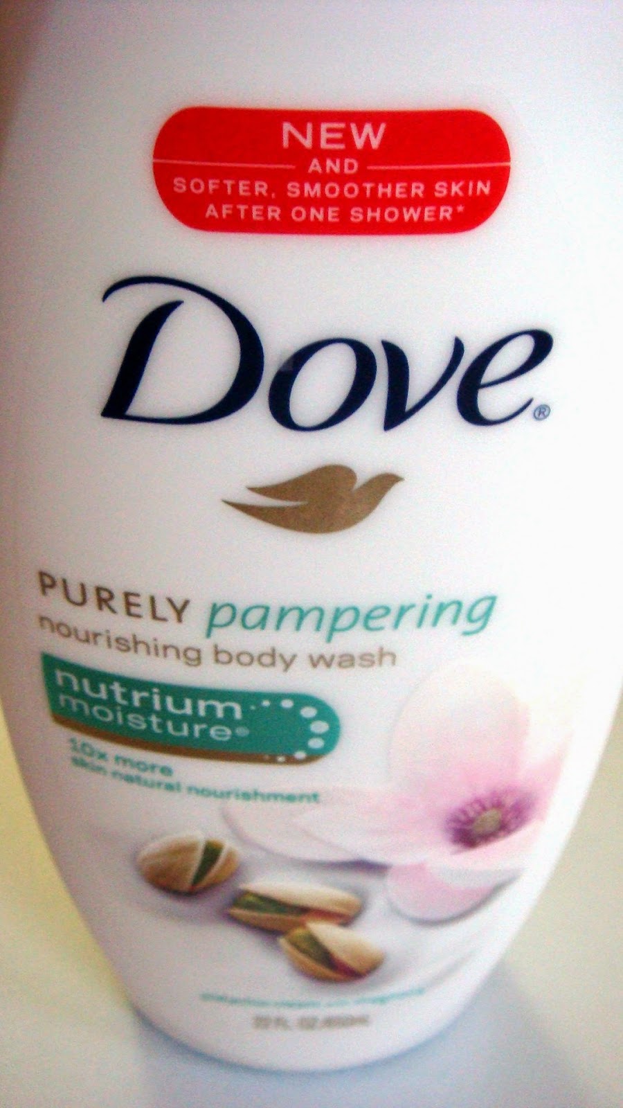xBeautyByCassx Dove Pistachio Cream with Magnolia Nourishing Body Wash