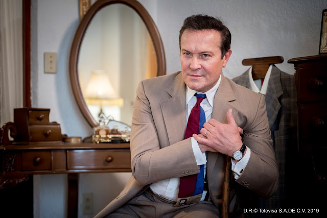 Arturo Peniche es Luis Pinal