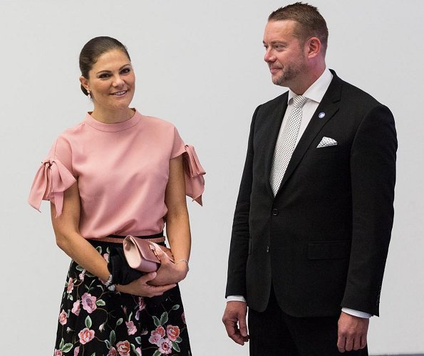 Princess Victoria wore Daisy Grace top, Camilla Thulin floral print skirt, Gianvito Rossi suede pumps, carried Stella McCartney clutch