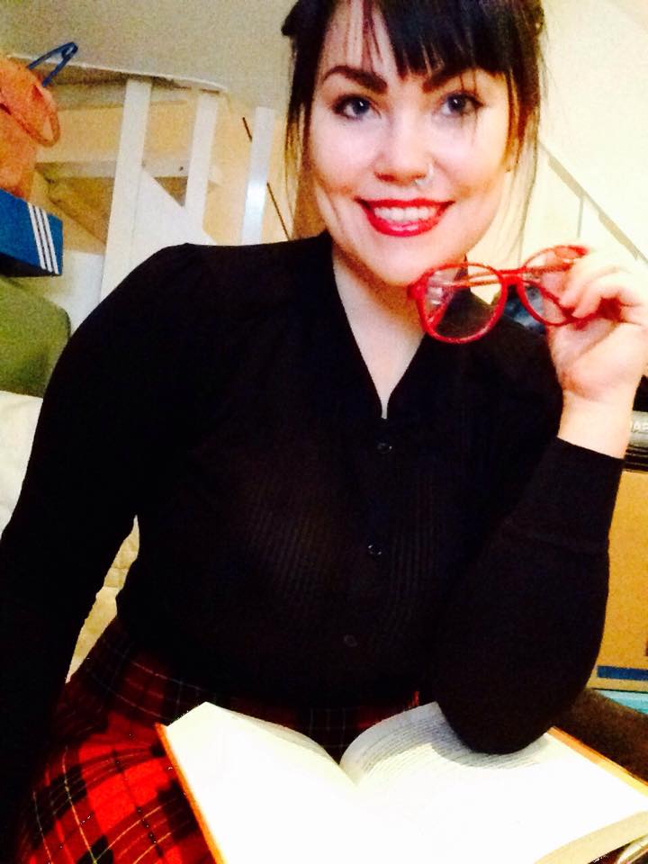 vaimo alistaa tinder ilman facebookia vaimo alistaa tinder ilman facebookia