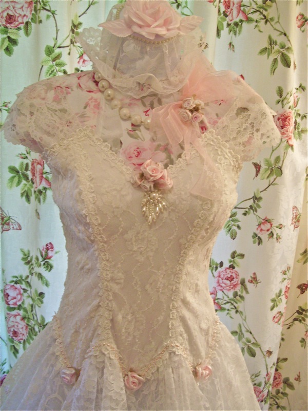 The Polka Dot Closet Where to Buy Dress Forms and How To Alter Them