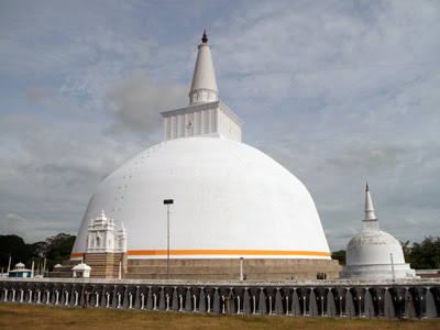 Ruwanwelisaya.jpg