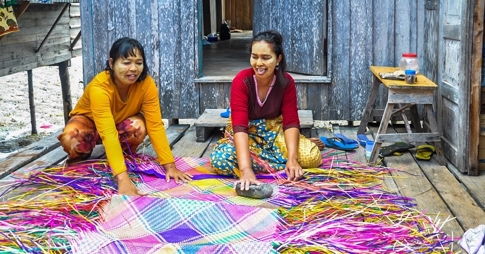 Mat-weaving in Tawi-Tawi | My Mindanao | Mindanao Travels and