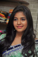 HeyAndhra Anjali Latest Glamorous Photos in Saree HeyAndhra.com