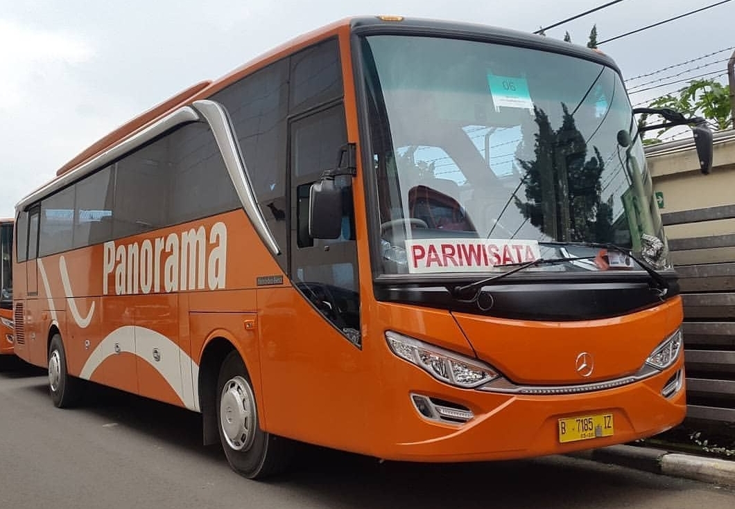 Sewa Bus Pariwisata Panorama 2020 - KM Trans - Sewa Bus Bandung