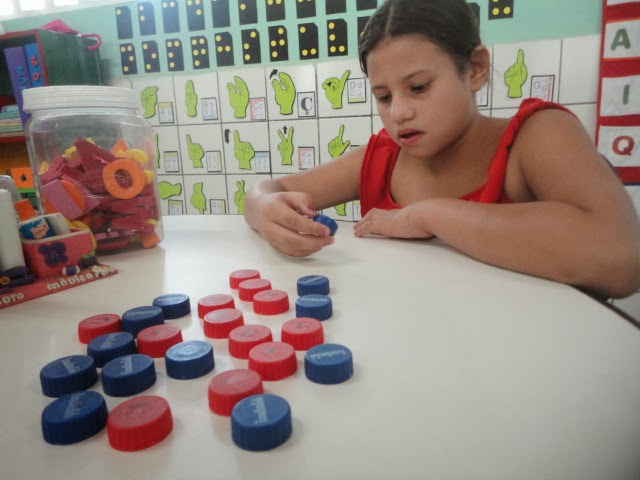 Estudante AEE: JOGOS E ATIVIDADES PARA ALUNO COM DI
