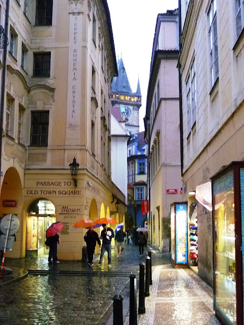 Улицы в Праге, Чехия (Street in Prague, Czech Republic)