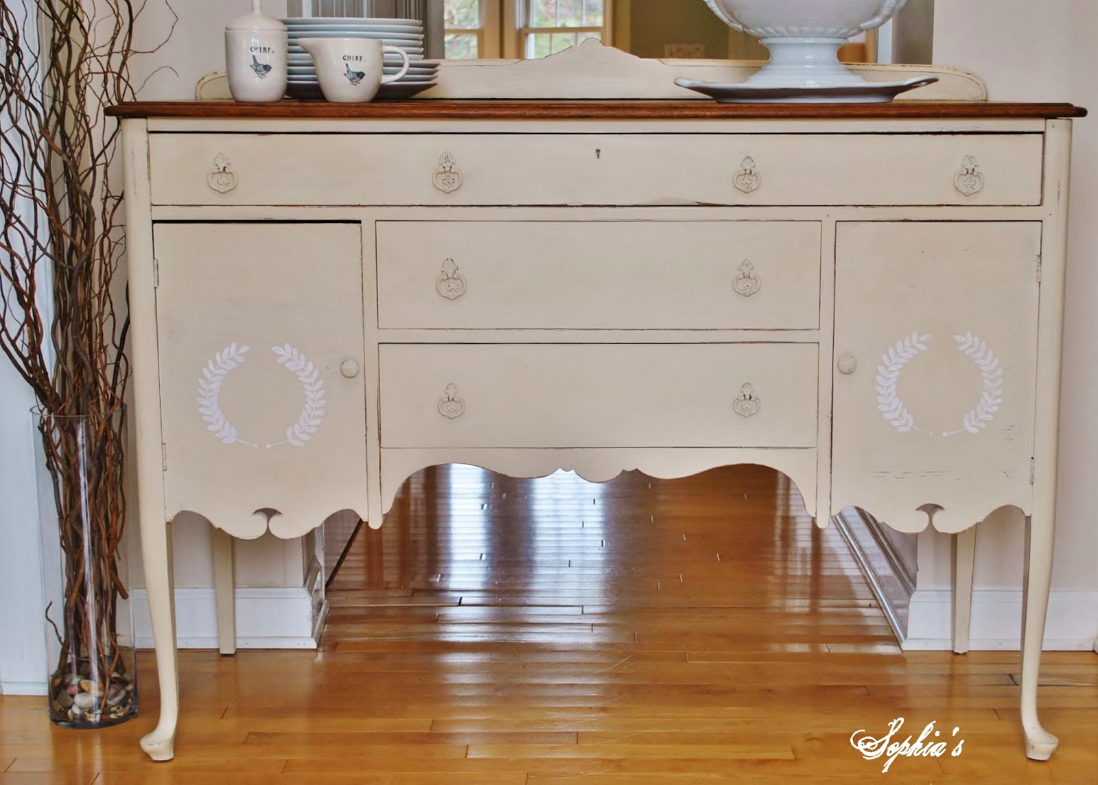 Simple Sideboard Makeover