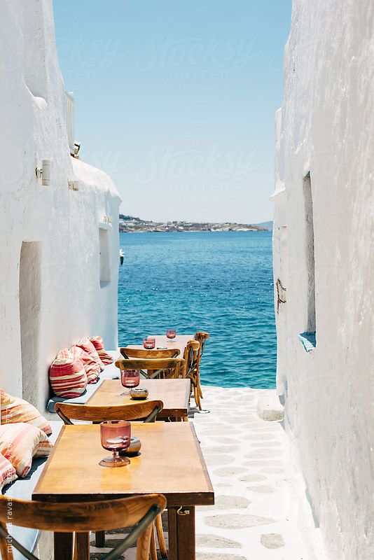 26 Famous Movies Filmed in Greece and the Greek Islands