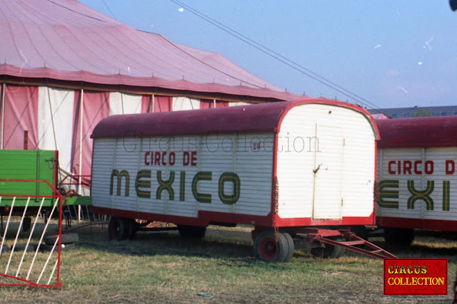 Roulotte à matériel du Circo Nacional de Mexico  1971 famille Togni