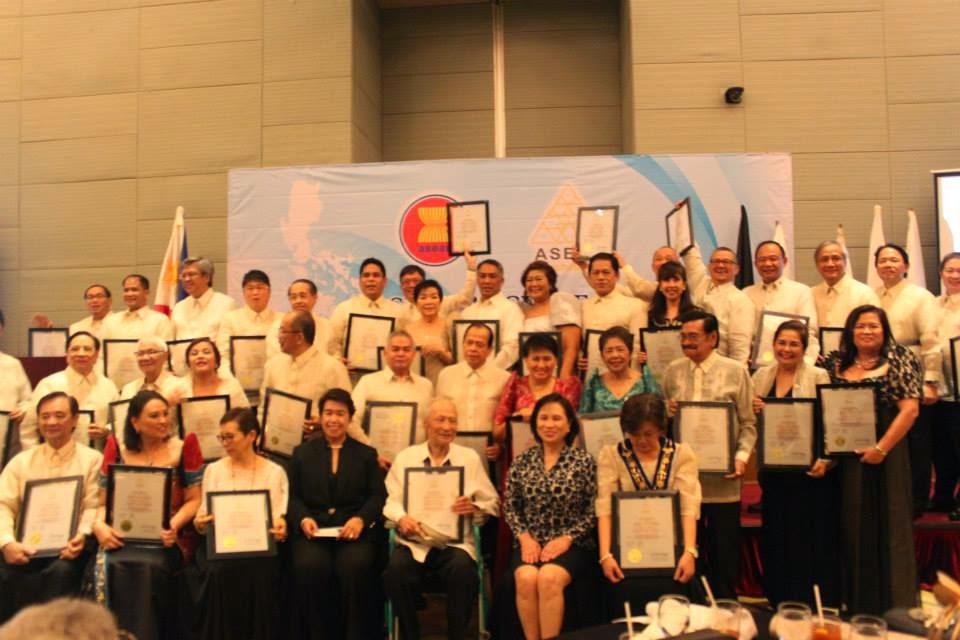 The Architect in the Making FIRST 40 FILIPINO ASEAN ARCHITECTS!