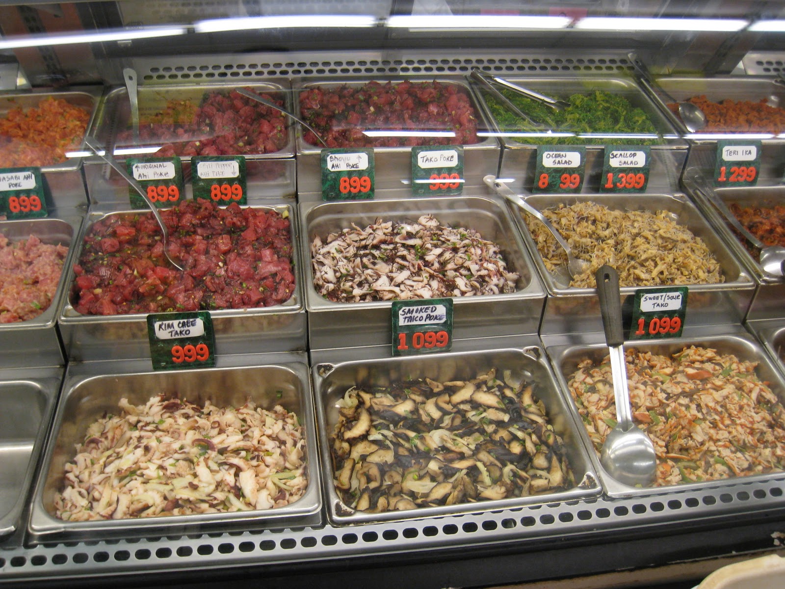 Tasty Travels... food talks, I listen Ishihara Market (Waimea, Kauai