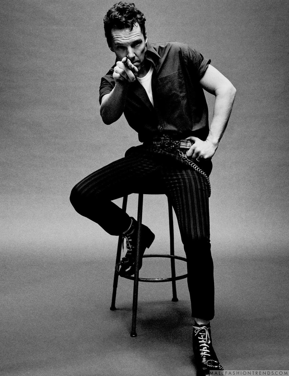Como James Dean, Benedict Cumberbatch posa para Interview Magazine
