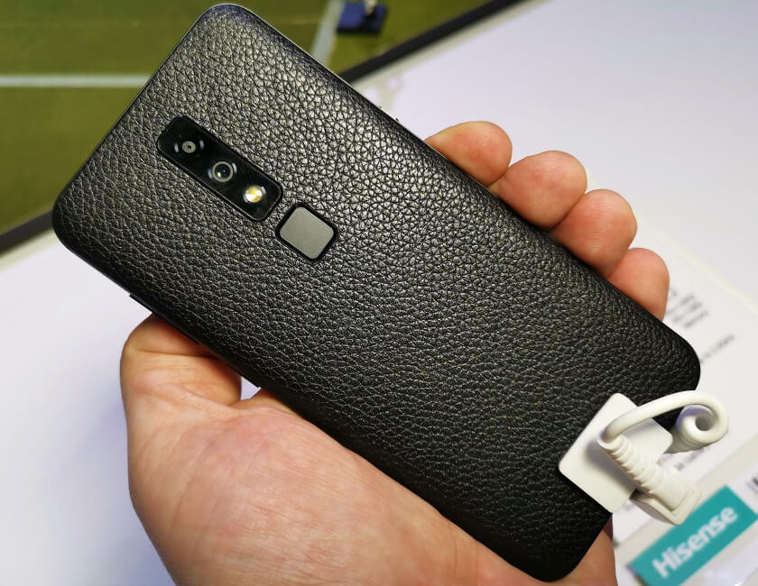 hisense U30