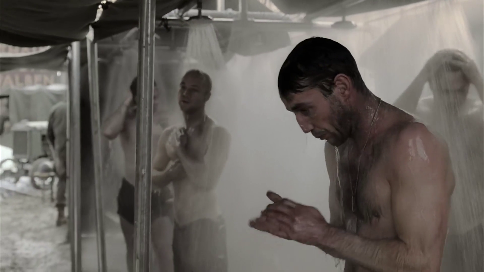 Jack Dark's Male Shower Scenes: "Band of Brothers" S01E08, S...