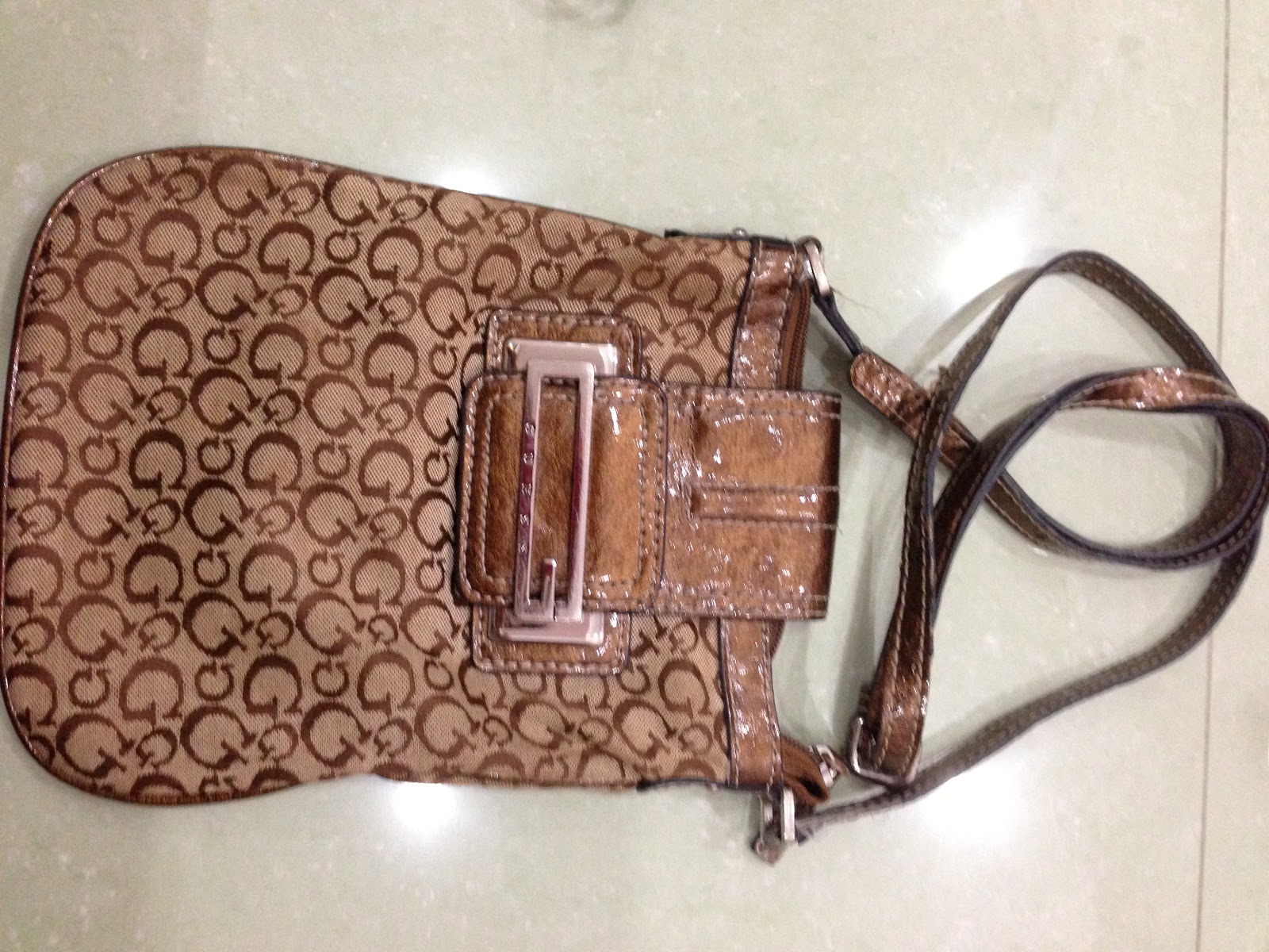 Guess Sling Bag Men GUESS Handbag and Sling Bag with Adjustable Strap