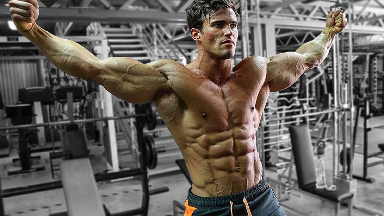 Consigue unos pectorales más grandes con estos 4 ejercicios | Bestias