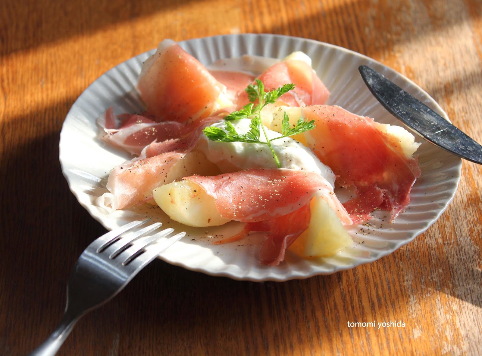 桃のグリルはちみつとヨーグルト添え レシピ