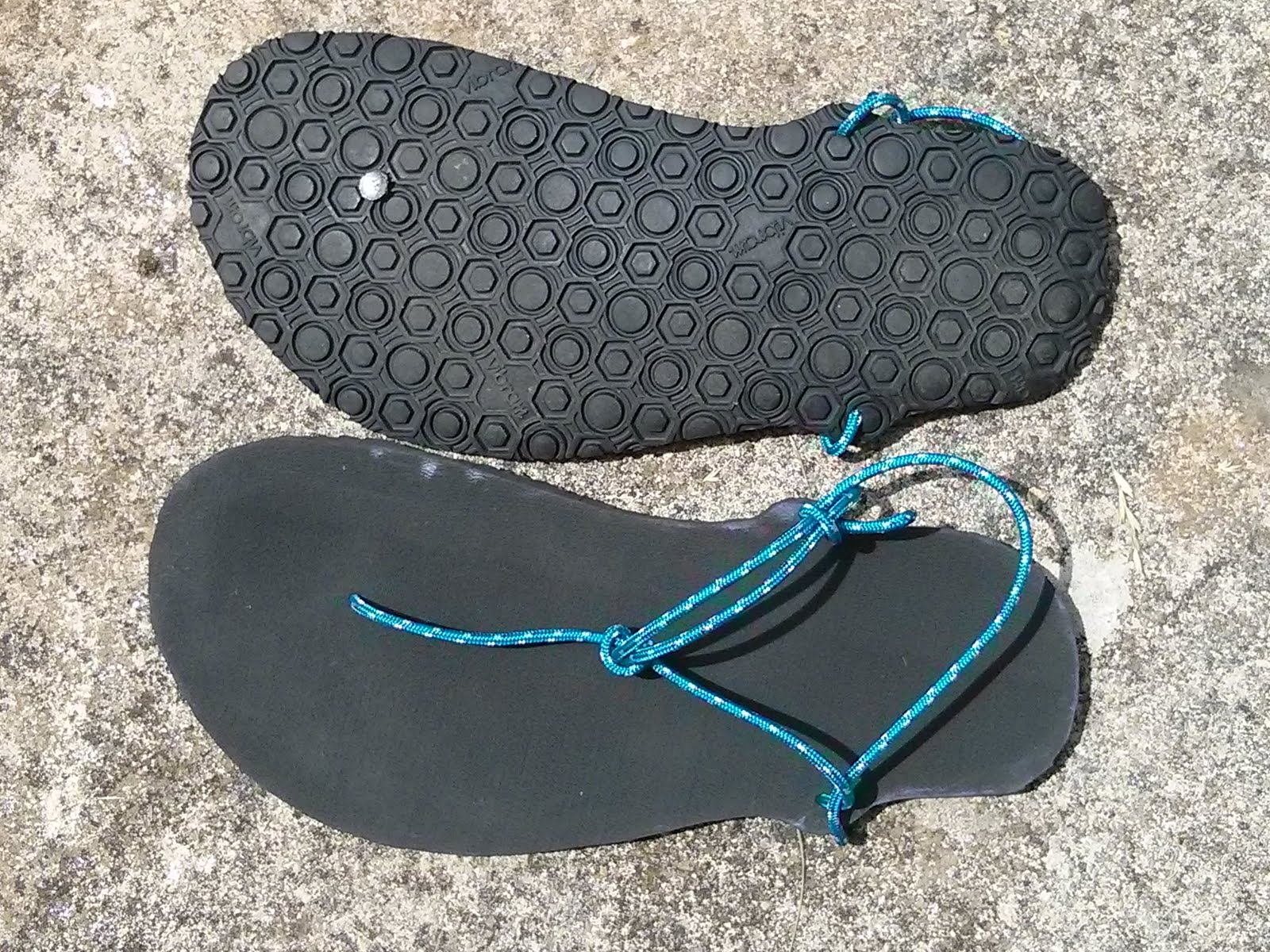 sandales minimalistes