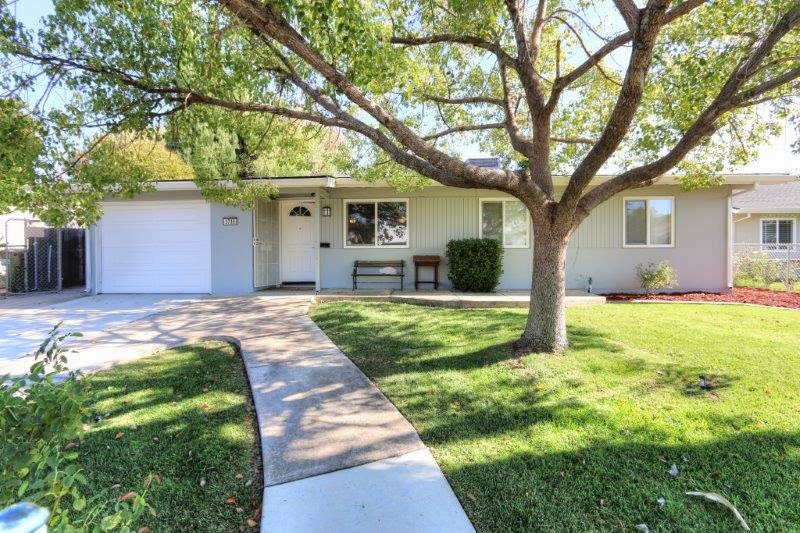 Sacramento Real Estate Blog, by Erin Stumpf New Listing 3716