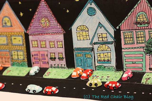 Kid craft DIY painted pistachio shell cars and printable backdrop from The Red Chair Blog 