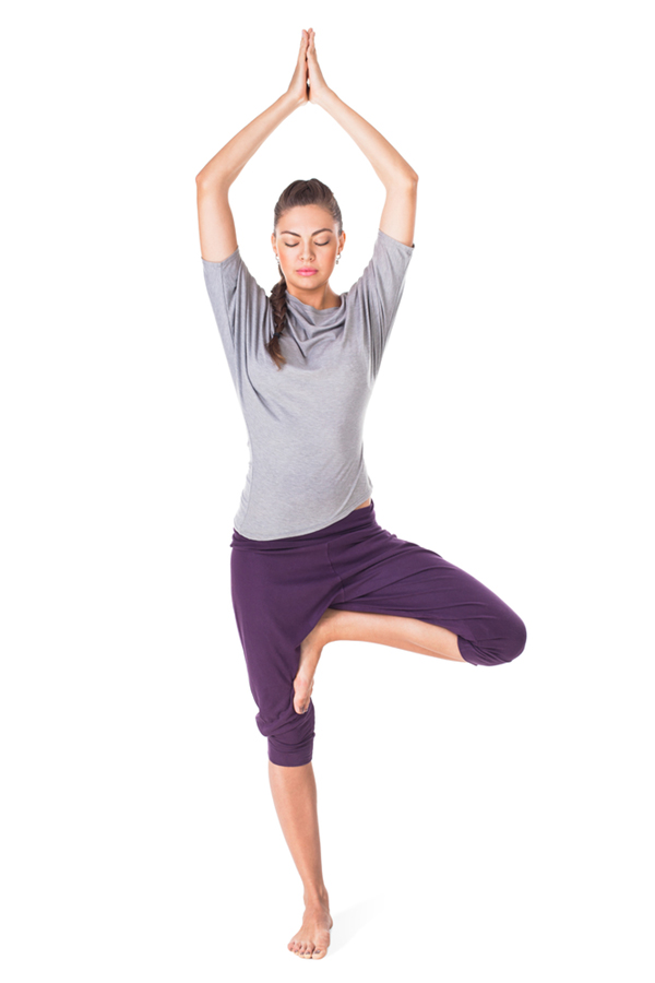 Yoga cho đôi chân khỏe đẹp chỉ với 3 tư thế vô cùng đơn giản