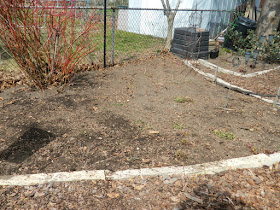 Toronto Etobicoke spring garden cleanup after Paul Jung Gardening Services