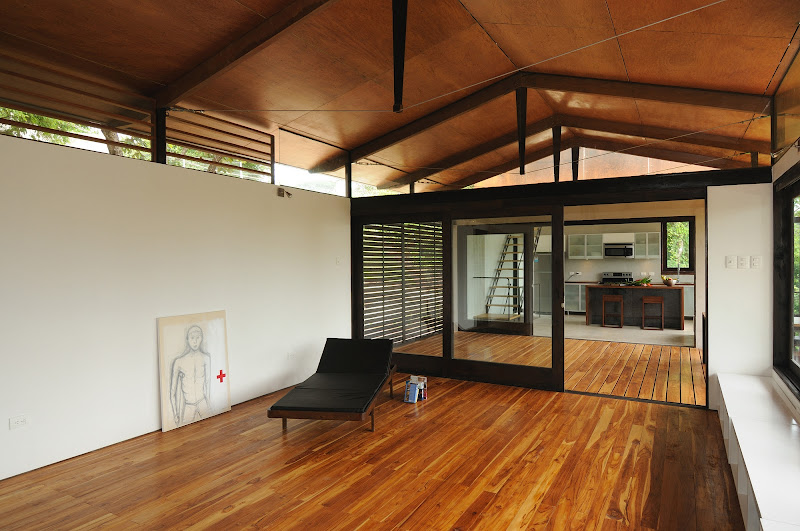 K House - Datum Zero