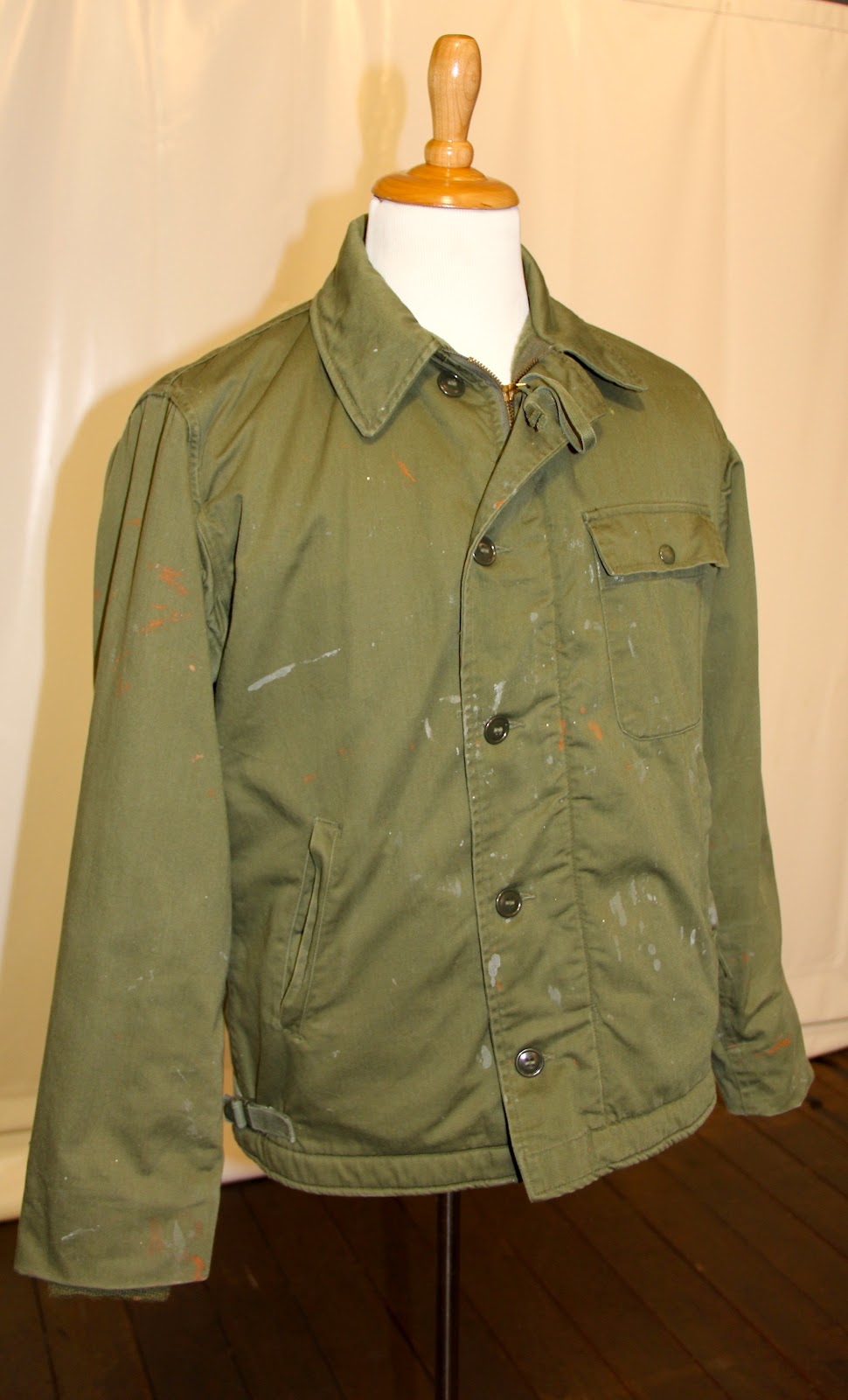 ALPHA INDUSTRIES Men's Rugged OuterwearMilitary Style