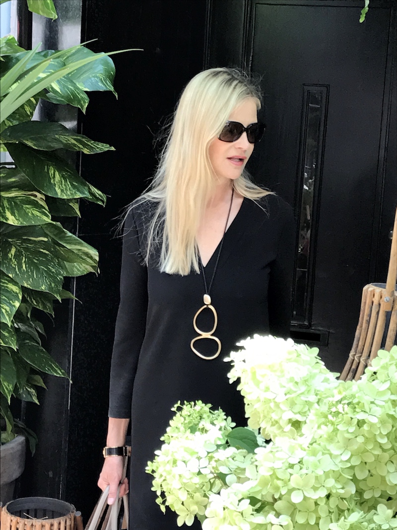 MaiTai's Picture Book Postcard from Amsterdam