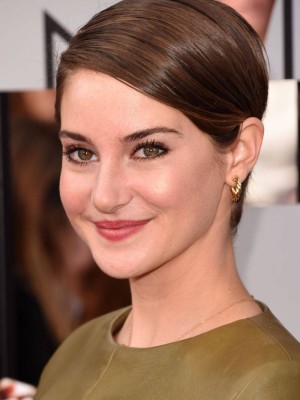 Shailene Woodley Hairstyles 2015