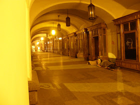 József nádor tér, József Attila utca, Belváros, V. kerület, árkád, Postabank