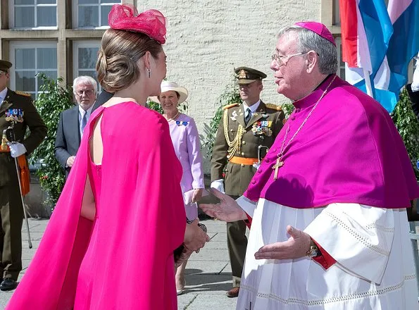 Grand Duchess Maria Teresa, Princess Stephanie wore Alexander McQueen Fuchsia Cape-back Crepe Midi Dress at National Day