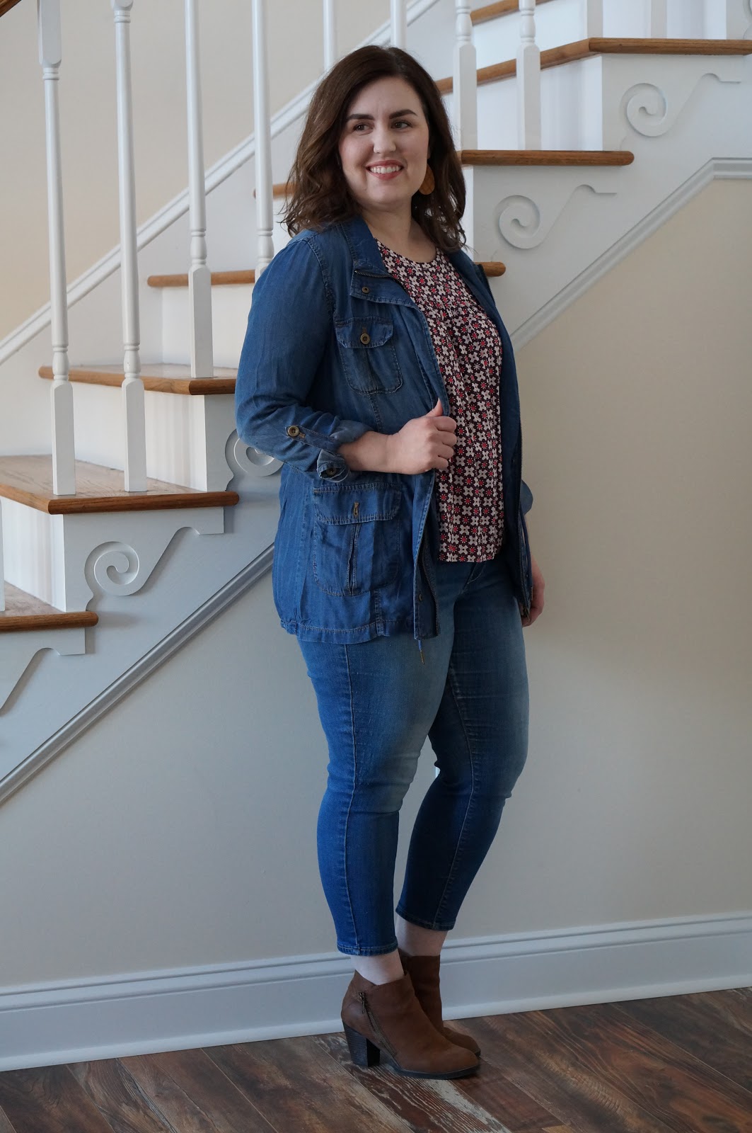 North Carolina style blogger Rebecca Lately shares an outfit inspired by thredUP.  Read more here!