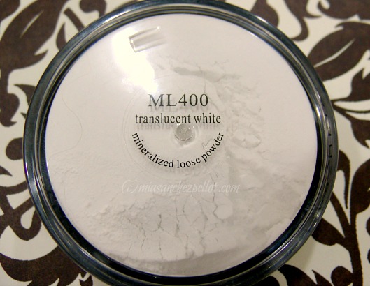 ML 400 translucent white loose powder