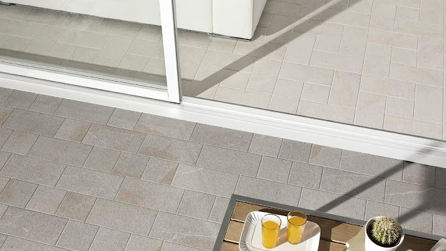 Design of floor tiles with Walk-on
