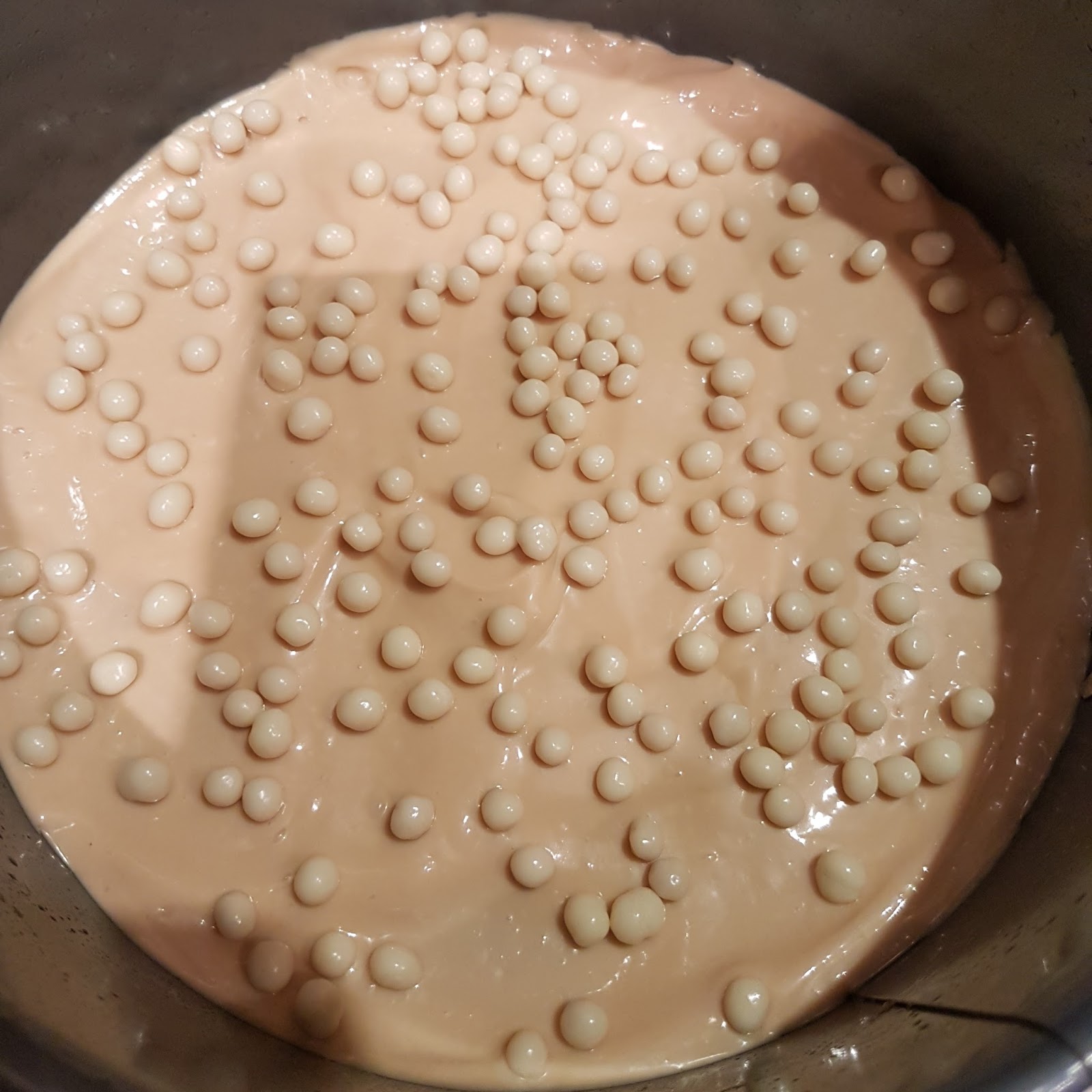 Dulcey Sake Kasu Cheesecake with Raspberry Cream Recipe