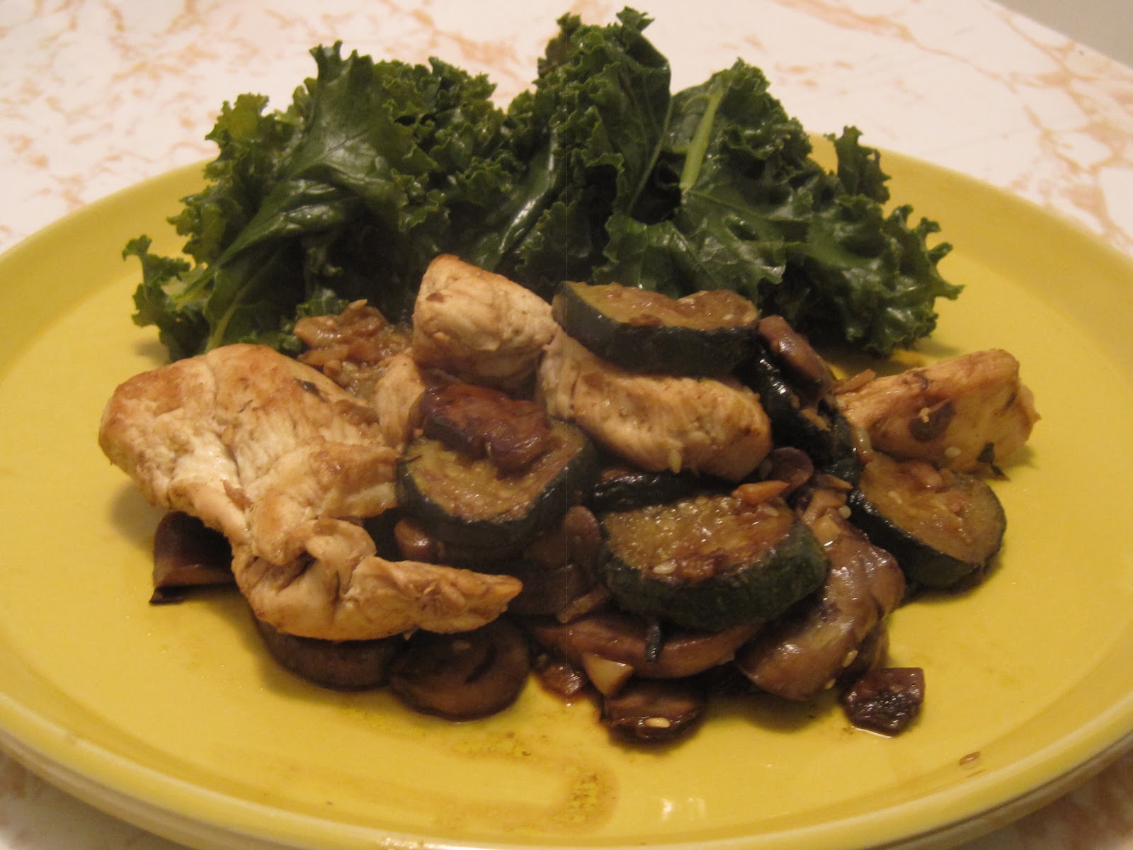 City Share Chicken with Mushrooms and Zucchini