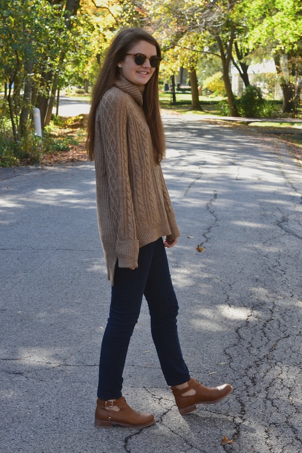 citrus and style: Outfit: Camel Sweater