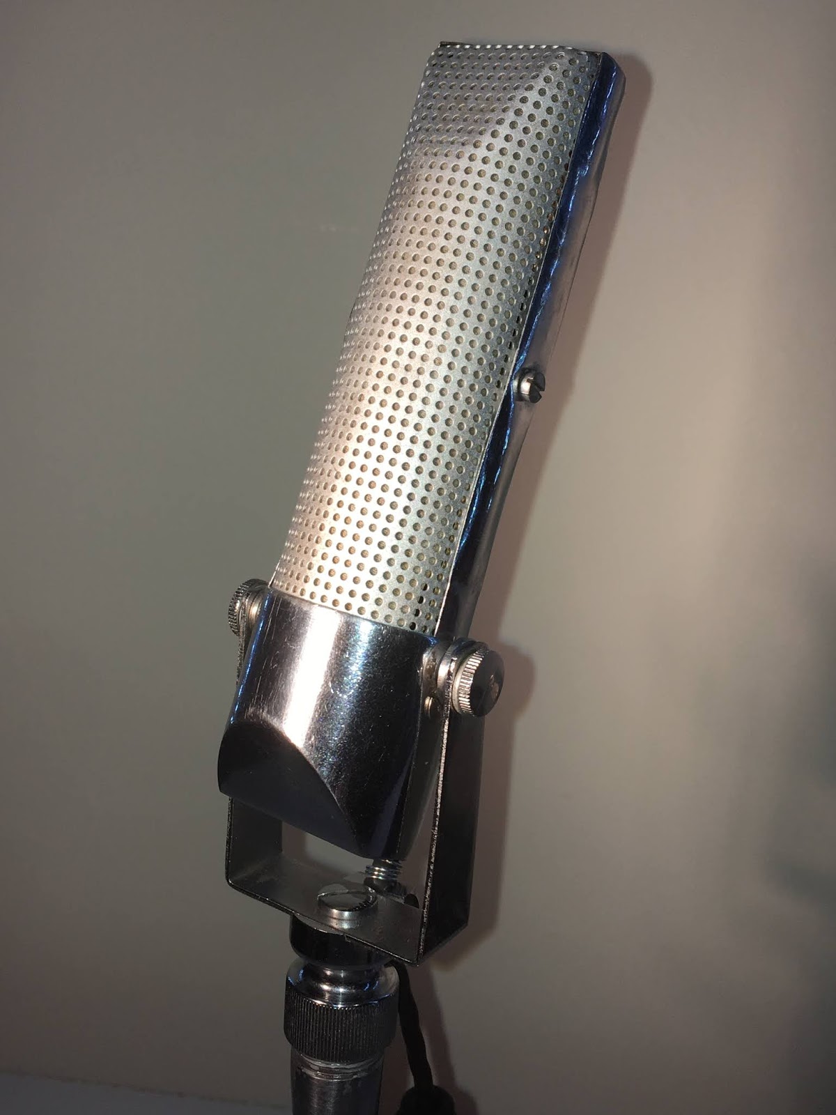 White Dog Audio DIY Ribbon Microphone Kits [Retro Fit]