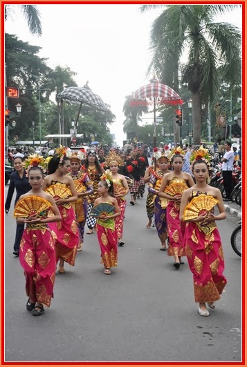 Karnaval Ulang Tahun SMKI Yogyakarta 2011 Sanggar Tari 
