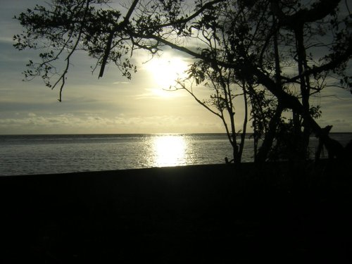 Hey Look! This is Kalimantan Barat: nyantai di pantai ...