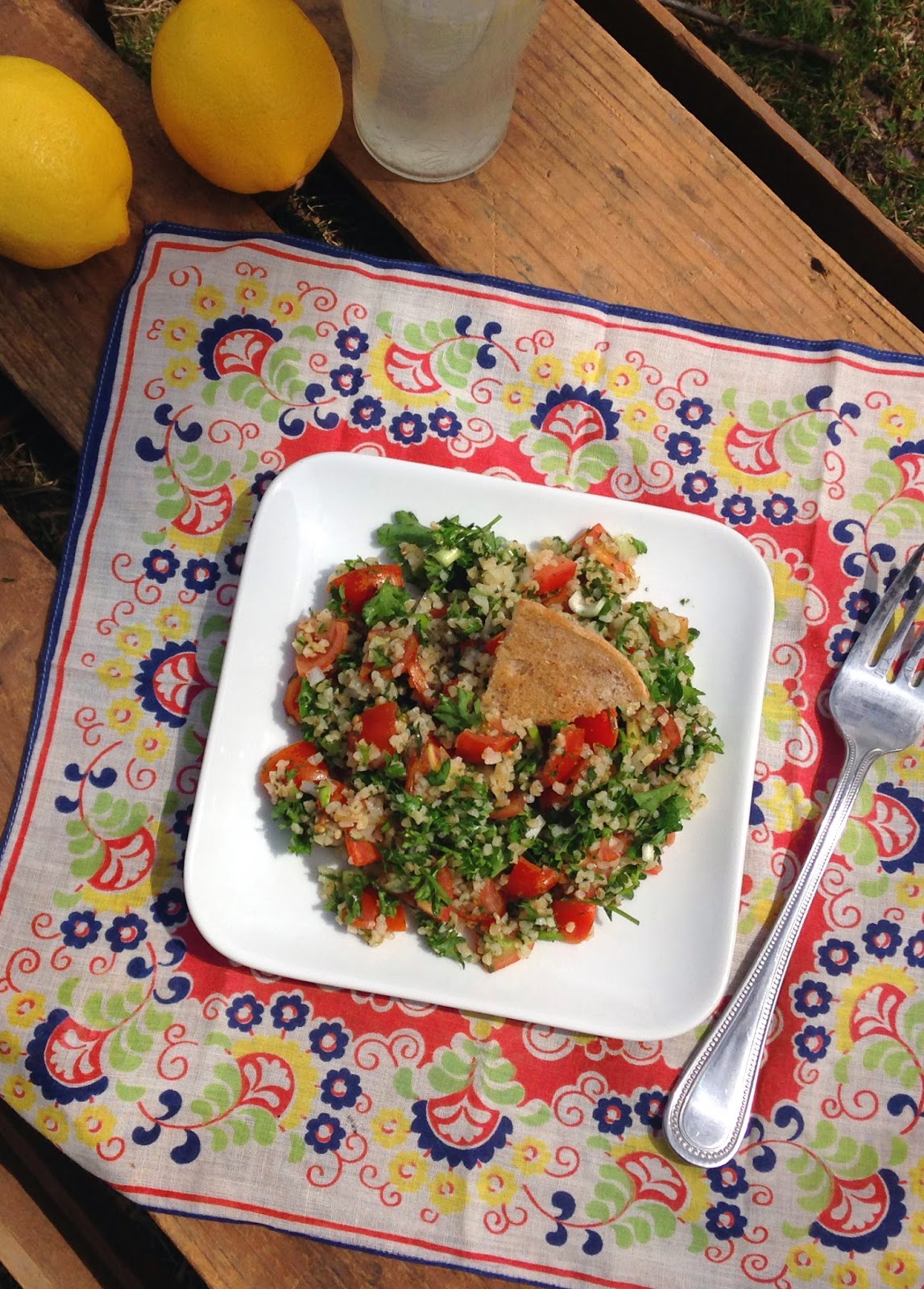 Tabbouleh with Baked Pita Chips Recipe
