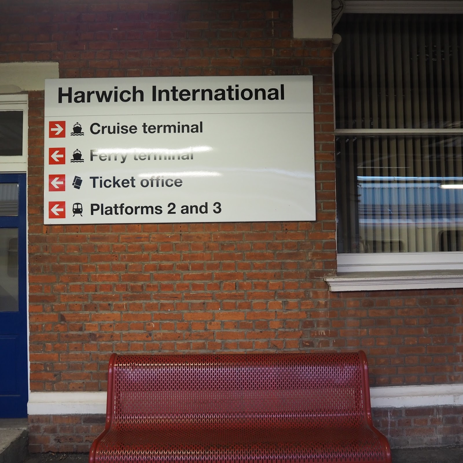 Harwich to the Hook of Holland with Stena Line / Does