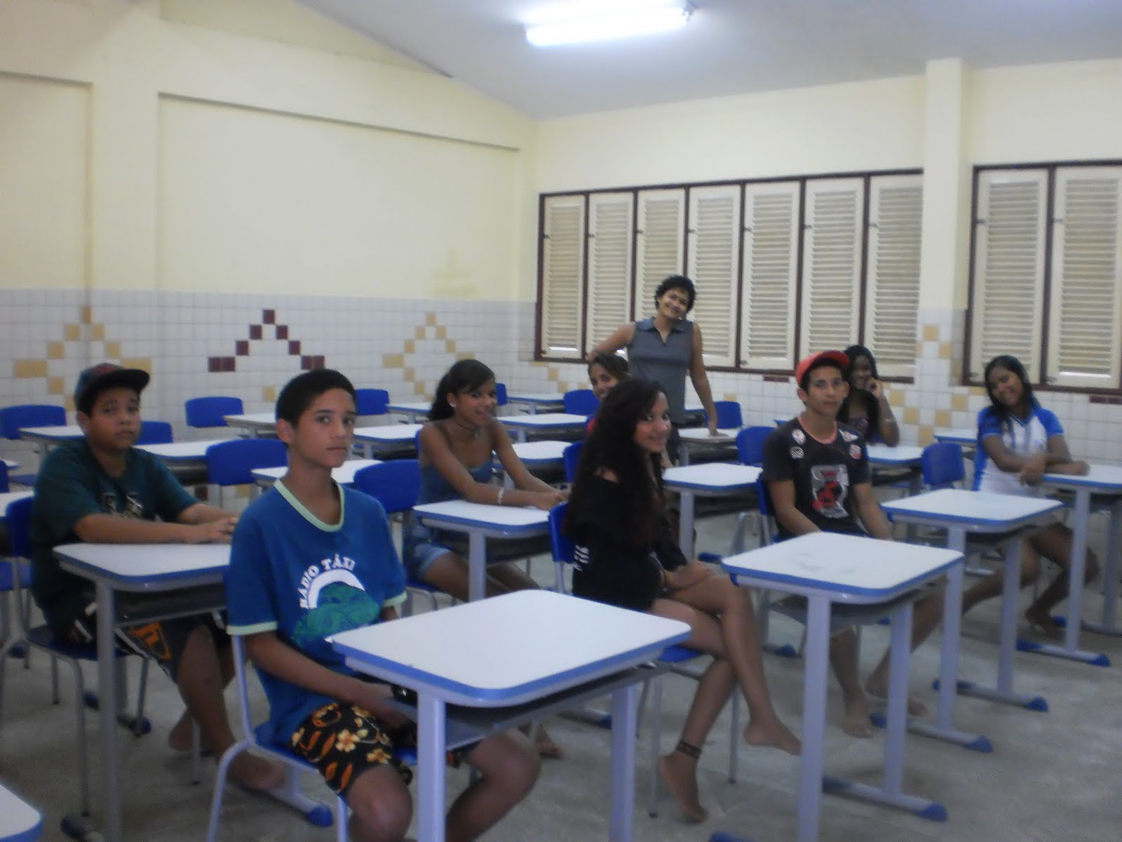 Escola Maria Ivone Santos de Oliveira
