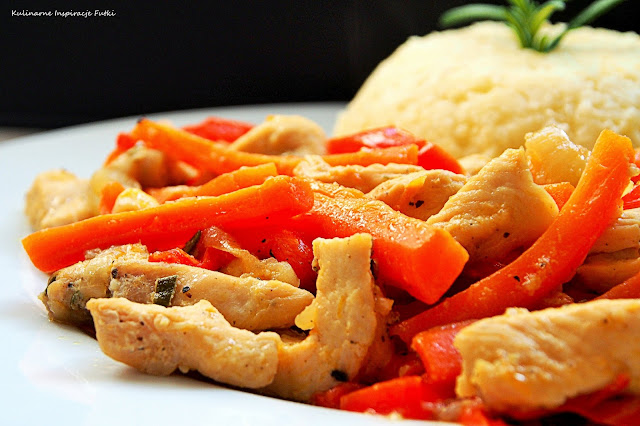 Pikantna potrawka warzywna z kurczakiem
