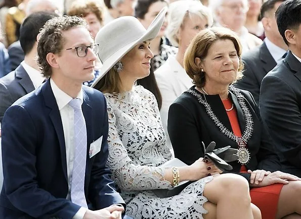 Queen Maxima at the opening of the exhibition emperor Porcelain at the Prinsenhof museum. Queen wore Natan Lace dress