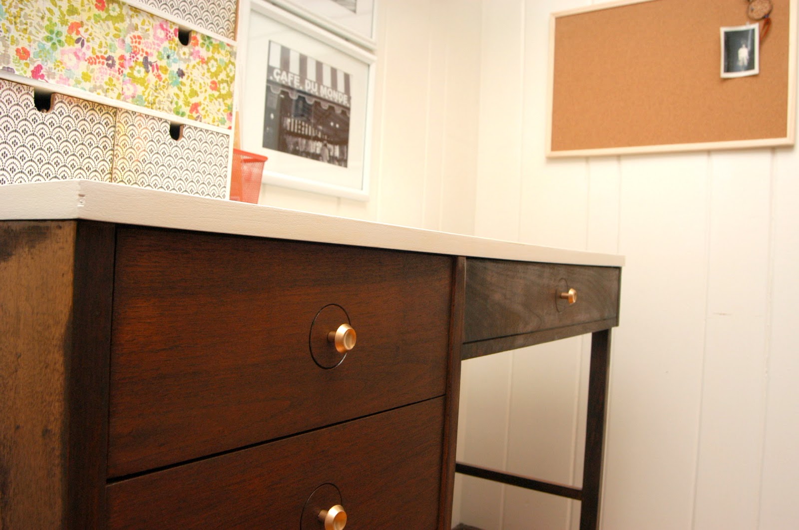 change of scenery a thrift store desk makeover.