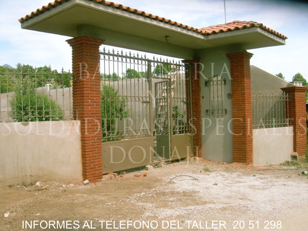 balconeria oaxaca, donaji herreria, puertas, metal, acero: PORTONES