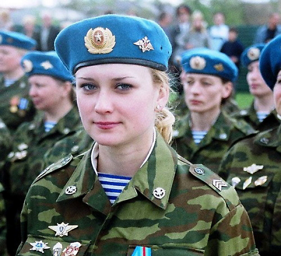 Hot women in the military of Europe and US forces | Princess